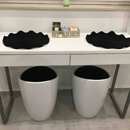 Maidas Place 2 アパート モスタル