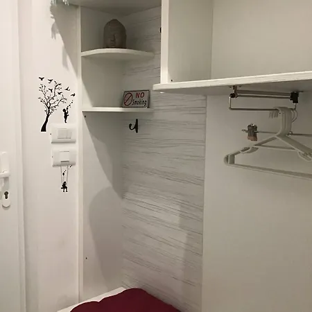 Maidas Place 2 アパート モスタル